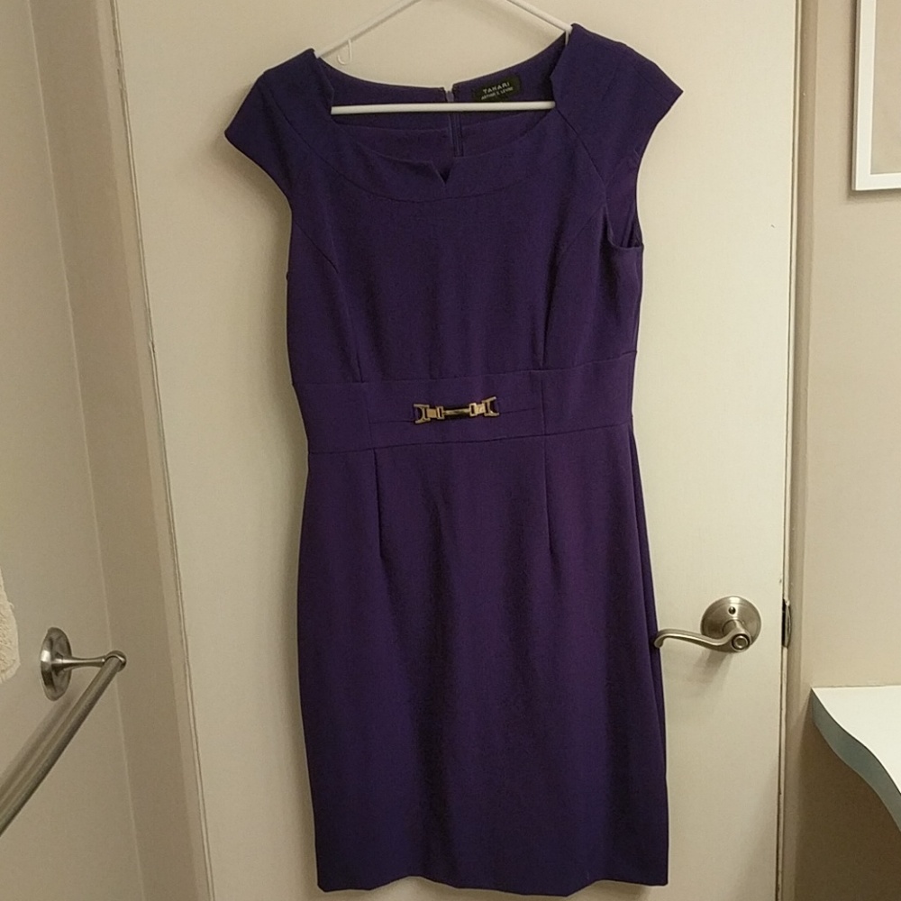 👗Tahari Dress 👗